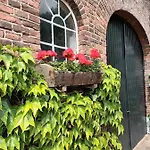 ロッジ De Langenbrinck Eerlijk Heerlijk Overnachten In Blokhut En Ingerichte Tent Breedenbroek