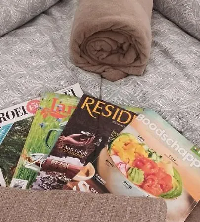 De Langenbrinck Eerlijk Heerlijk Overnachten In Blokhut En Ingerichte Tent Lodge Breedenbroek