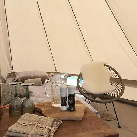 ロッジ De Langenbrinck Eerlijk Heerlijk Overnachten In Blokhut En Ingerichte Tent *