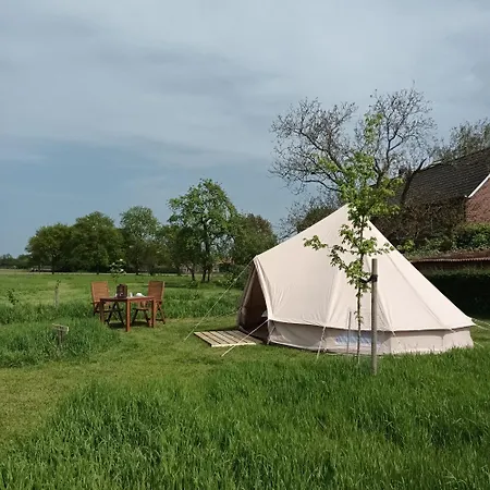 ロッジ De Langenbrinck Eerlijk Heerlijk Overnachten In Blokhut En Ingerichte Tent *