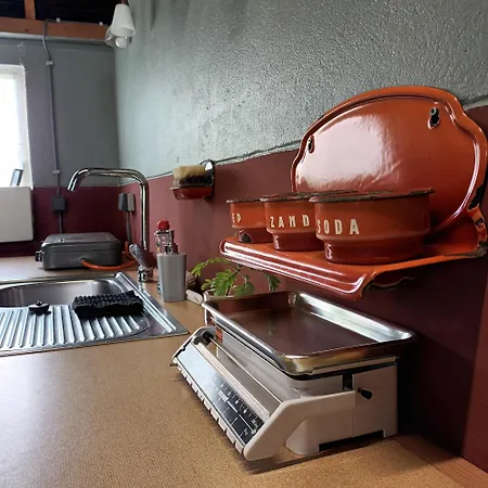 De Langenbrinck Eerlijk Heerlijk Overnachten In Blokhut En Ingerichte Tent Lodge *