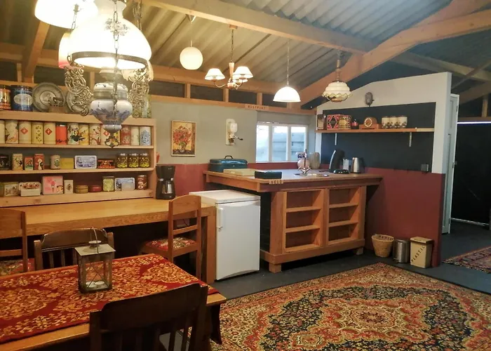 De Langenbrinck Eerlijk Heerlijk Overnachten In Blokhut En Ingerichte Tent