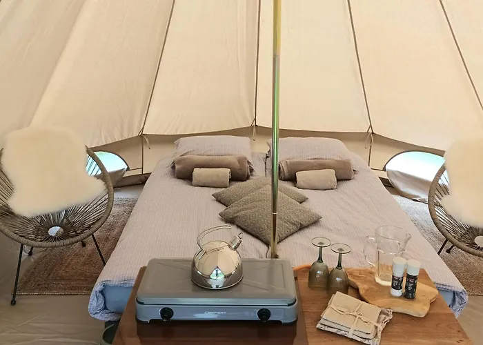 De Langenbrinck Eerlijk Heerlijk Overnachten In Blokhut En Ingerichte Tent Breedenbroek