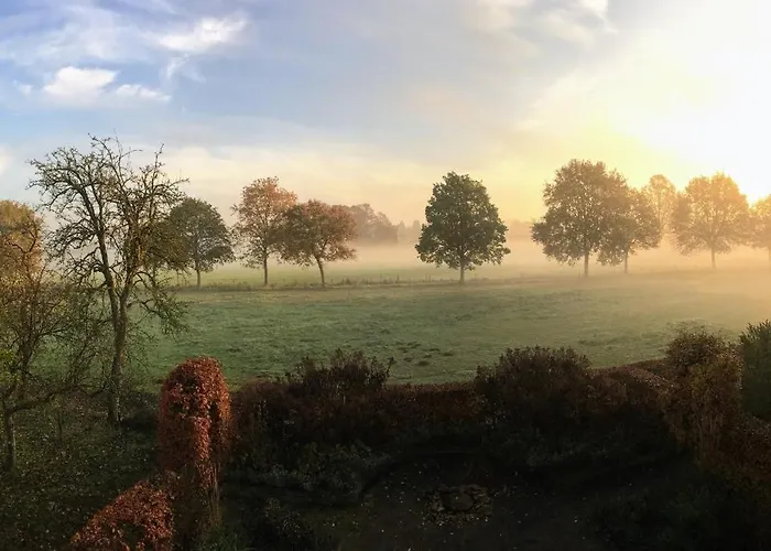 De Langenbrinck Eerlijk Heerlijk Overnachten In Blokhut En Ingerichte Tent *
