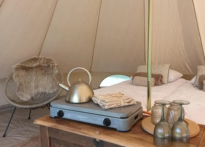 De Langenbrinck Eerlijk Heerlijk Overnachten In Blokhut En Ingerichte Tent بيت خشبي *