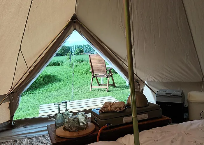 بيت خشبي De Langenbrinck Eerlijk Heerlijk Overnachten In Blokhut En Ingerichte Tent *