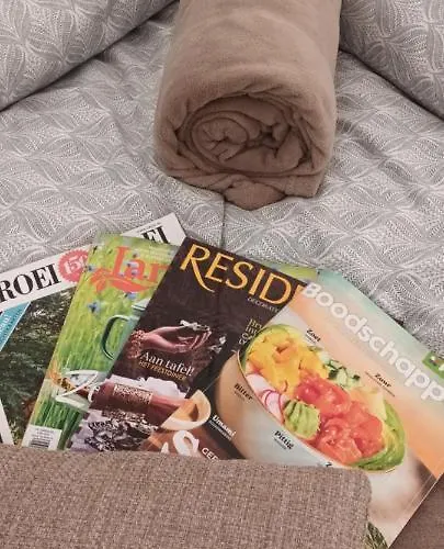 De Langenbrinck Eerlijk Heerlijk Overnachten In Blokhut En Ingerichte Tent Lodge Breedenbroek