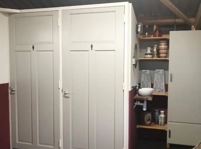 De Langenbrinck Eerlijk Heerlijk Overnachten In Blokhut En Ingerichte Tent Lodge *