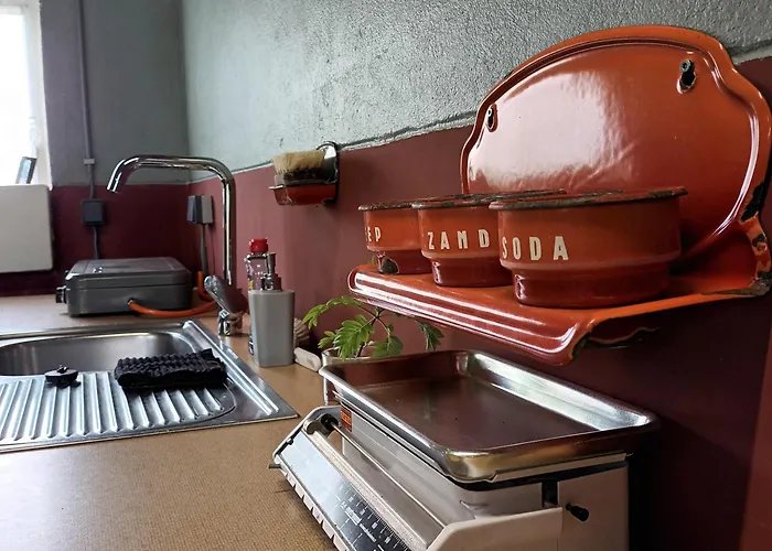 De Langenbrinck Eerlijk Heerlijk Overnachten In Blokhut En Ingerichte Tent Lodge *